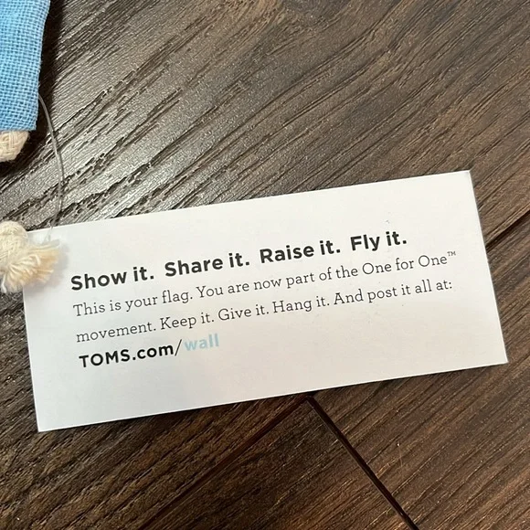 NWT TOMS shoes flag / storage bag - Picture 3 of 10